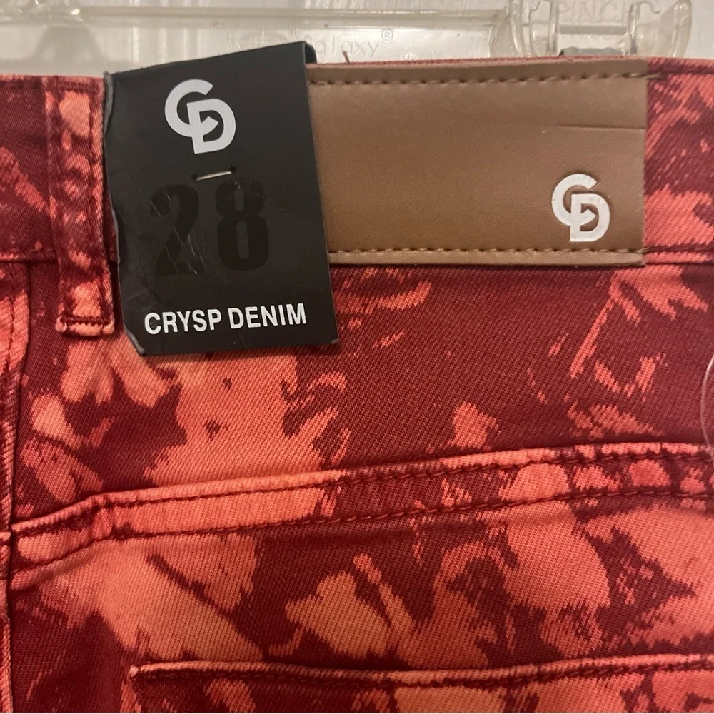 Crysp Denim Distressed‎ Men’s Jeans Sz 28x34 NWT